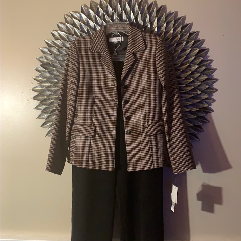 Pant Suit
